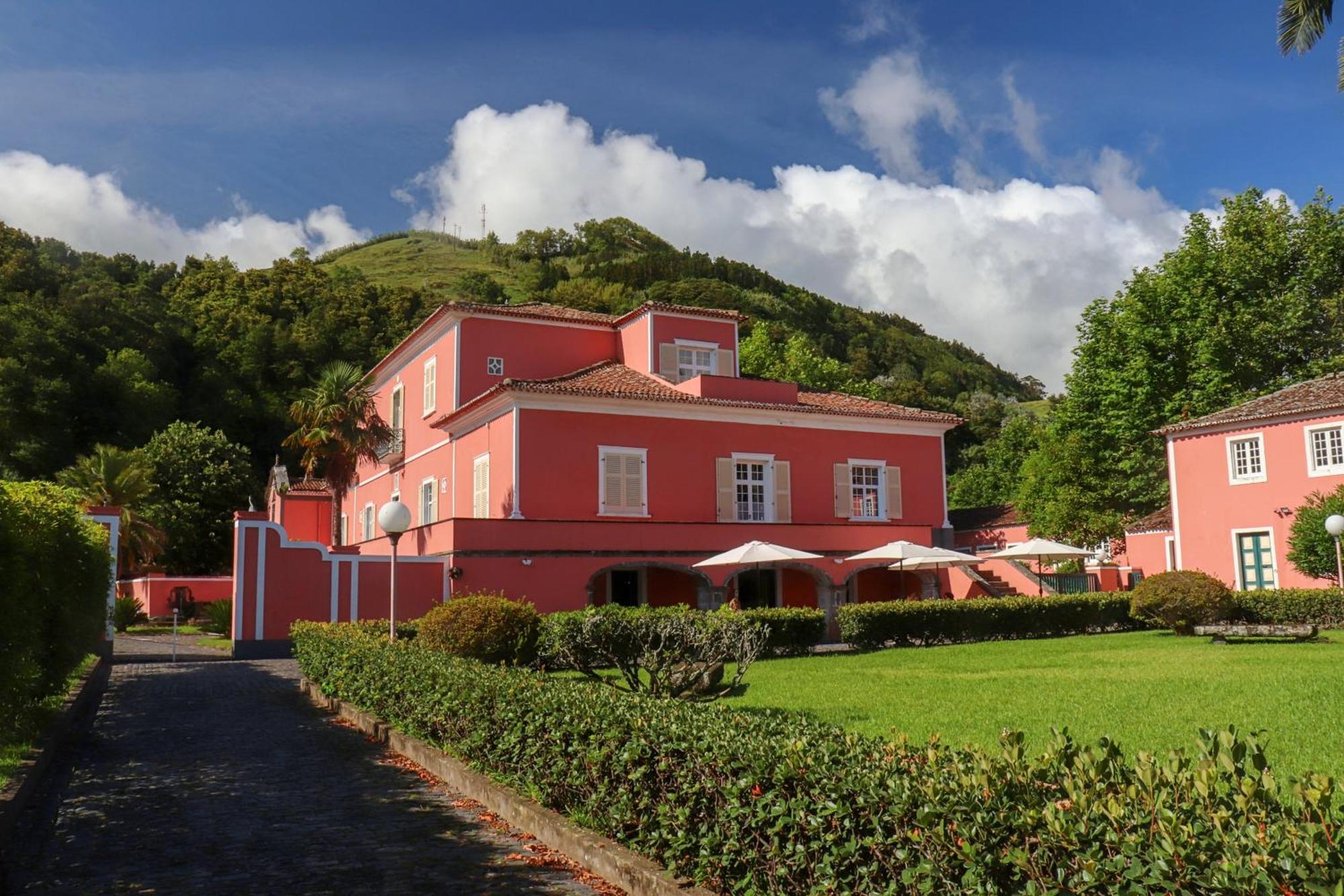 Solar De Lalem Bed and Breakfast Maia  Buitenkant foto