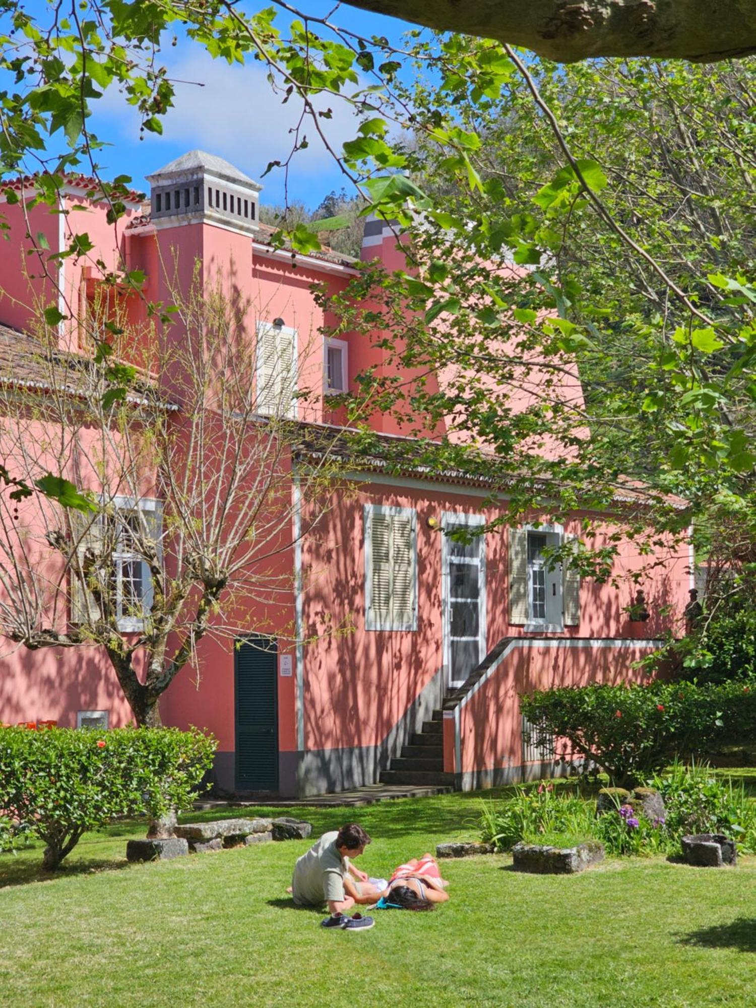 Solar De Lalem Bed and Breakfast Maia  Buitenkant foto