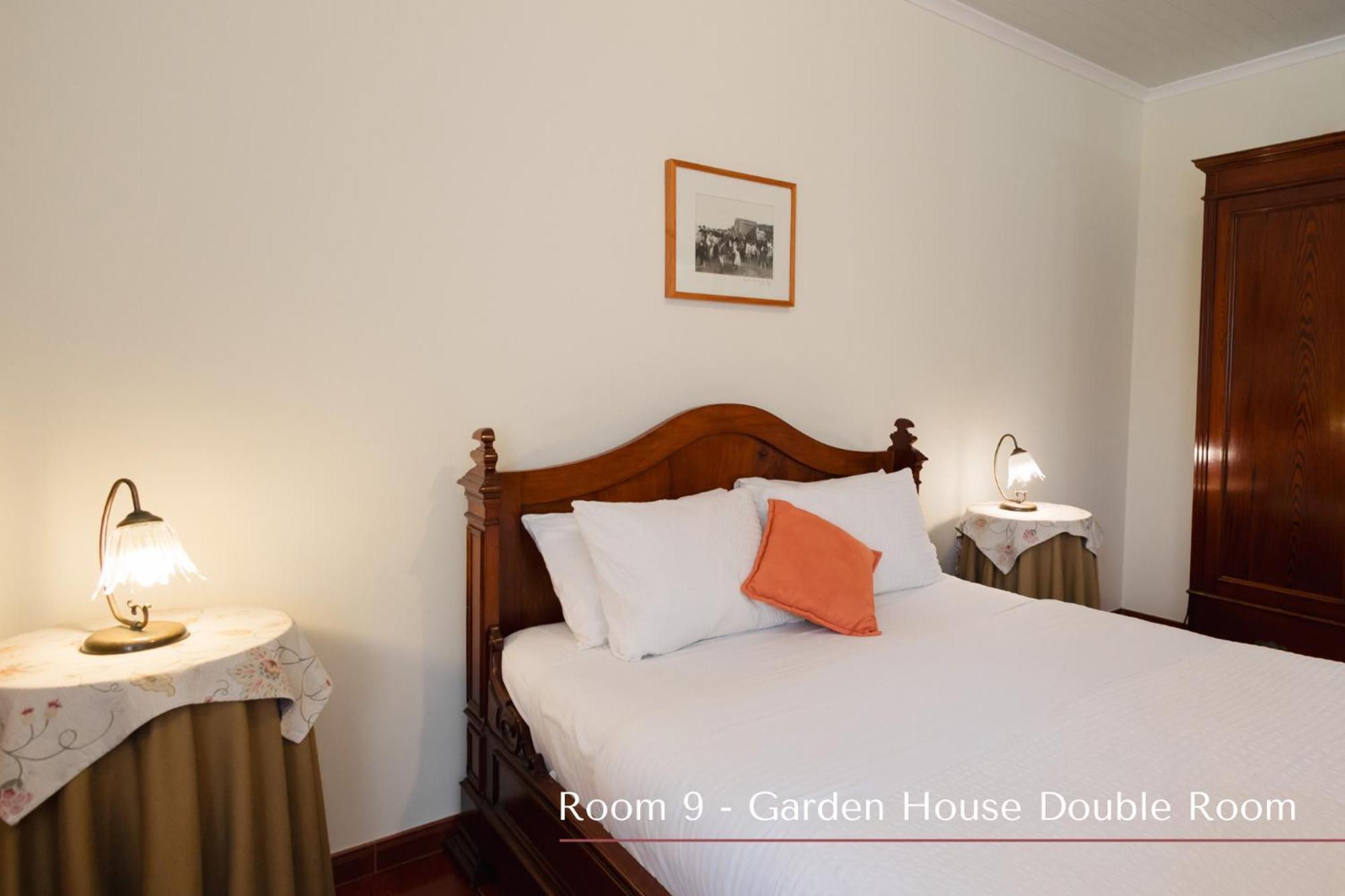 Solar De Lalem Bed and Breakfast Maia  Buitenkant foto