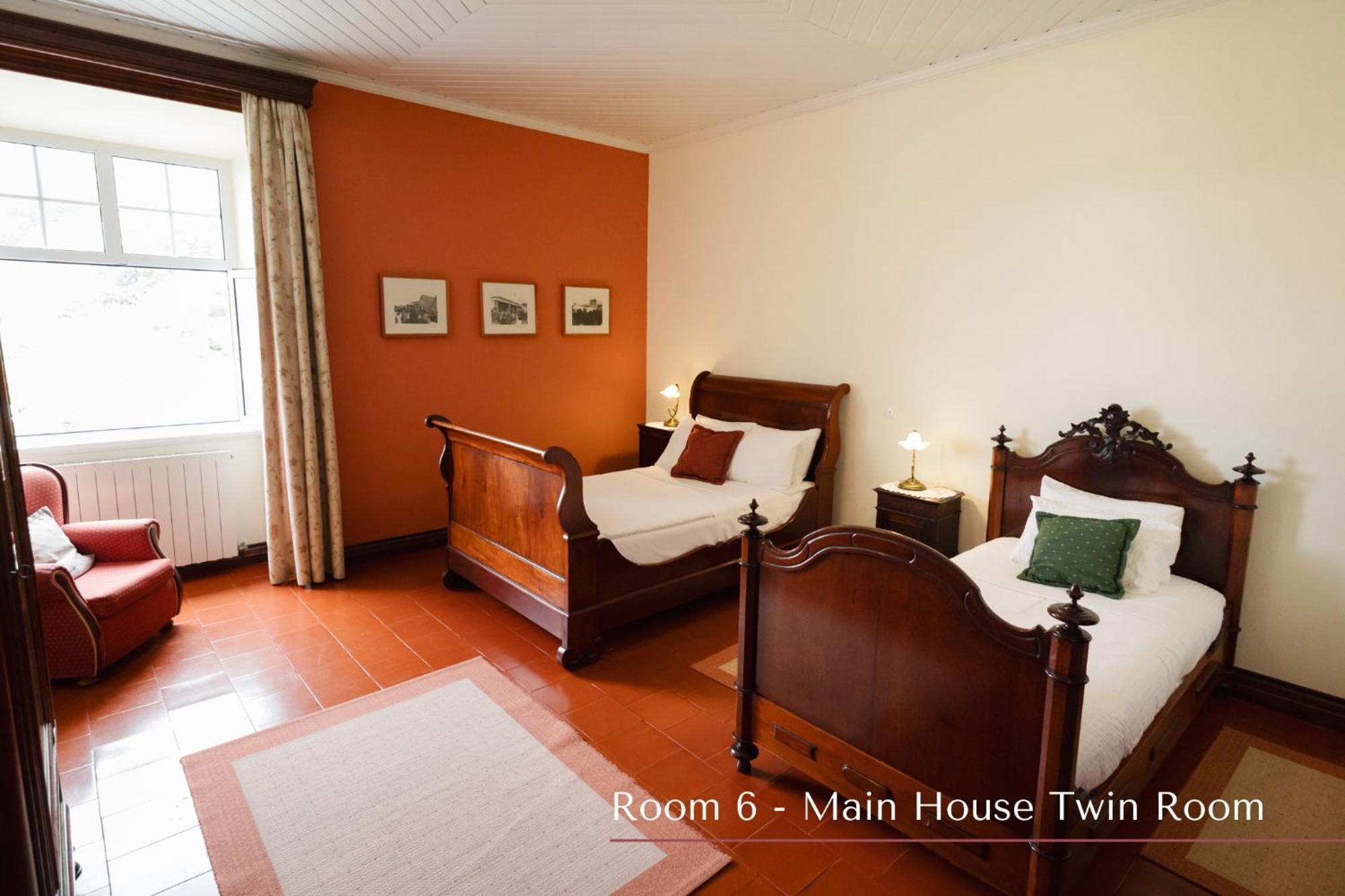 Solar De Lalem Bed and Breakfast Maia  Buitenkant foto