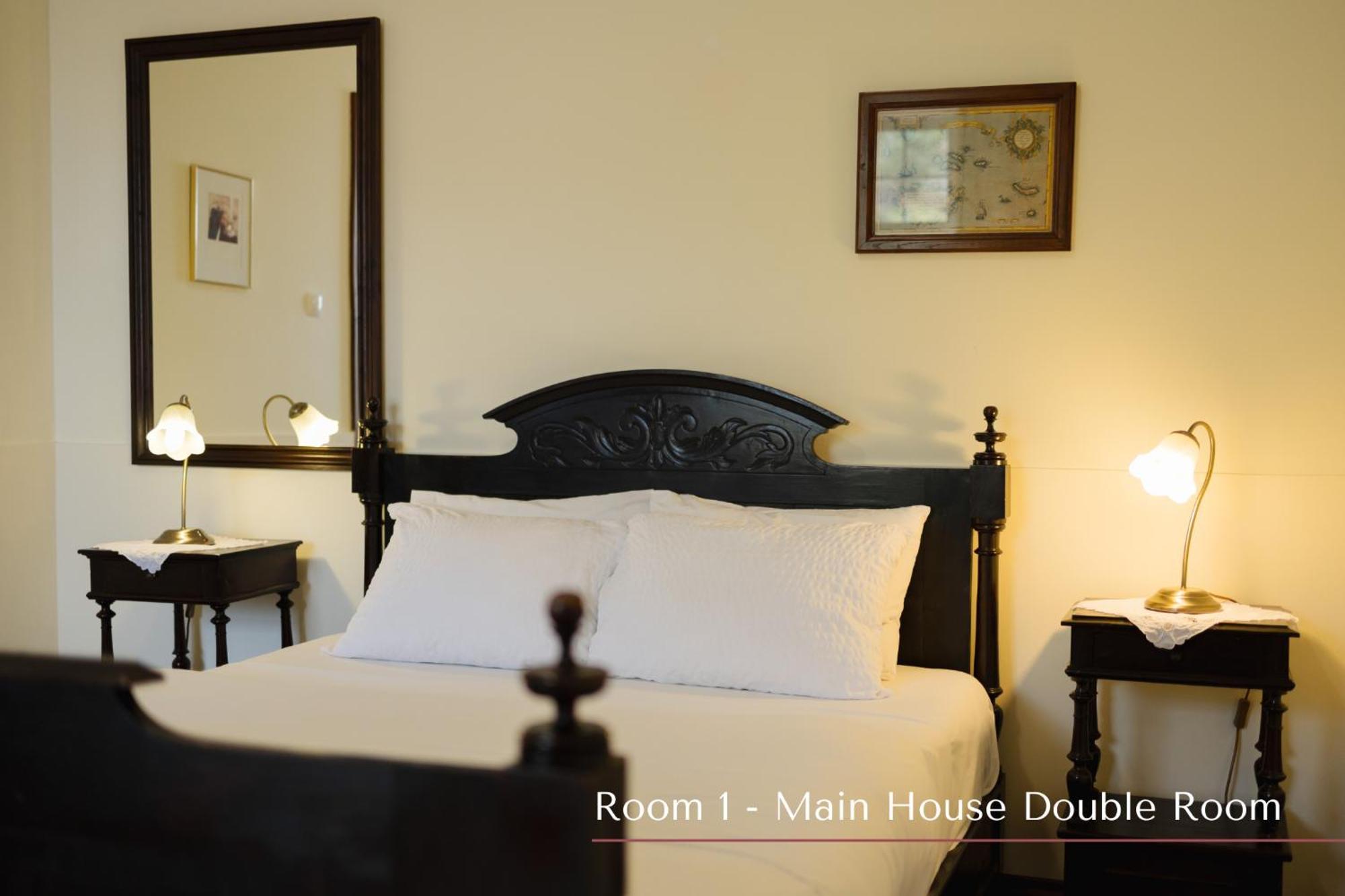 Solar De Lalem Bed and Breakfast Maia  Buitenkant foto