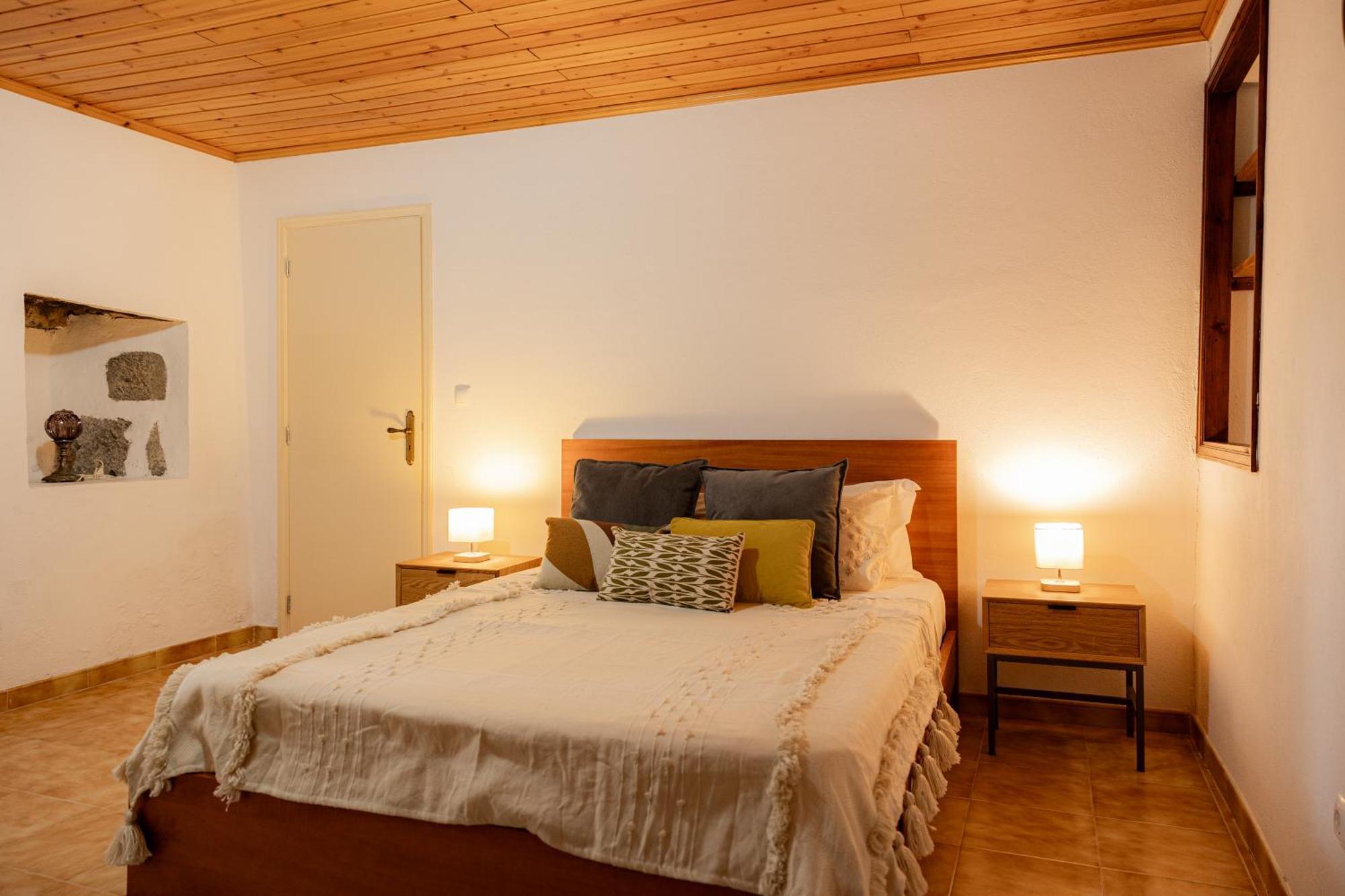 Solar De Lalem Bed and Breakfast Maia  Kamer foto