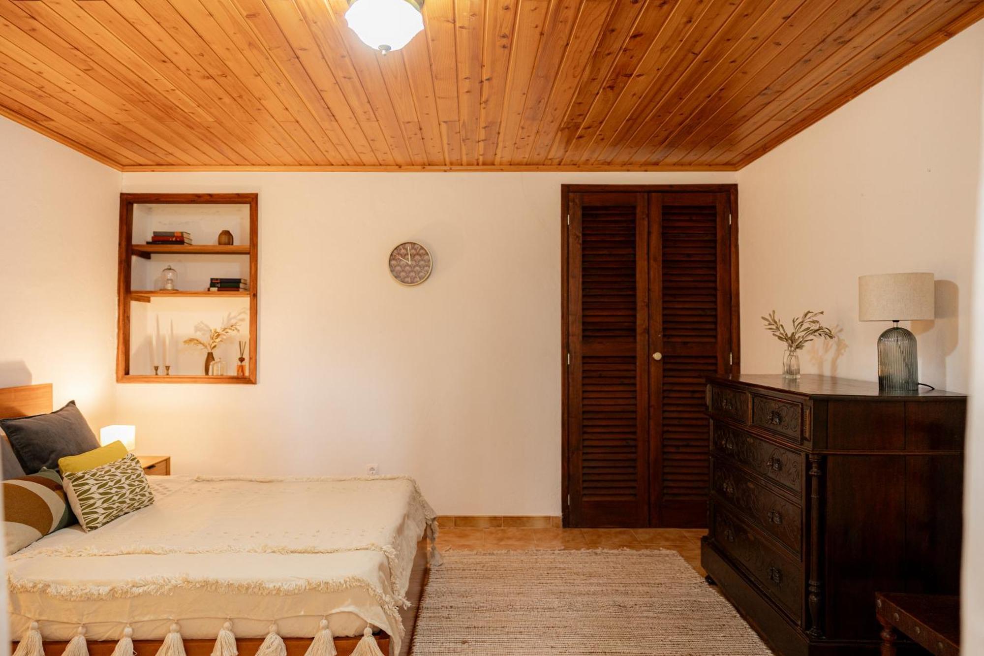 Solar De Lalem Bed and Breakfast Maia  Kamer foto